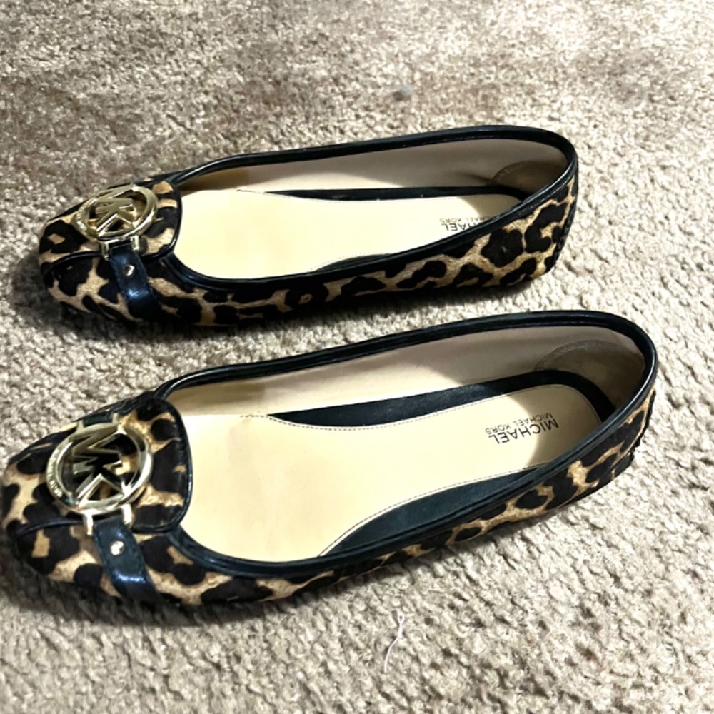 MK Lille Logo leopard print haircalf Mocs.Shoes ONLY.Crossbody bag is now SOLD. - Picture 4 of 4